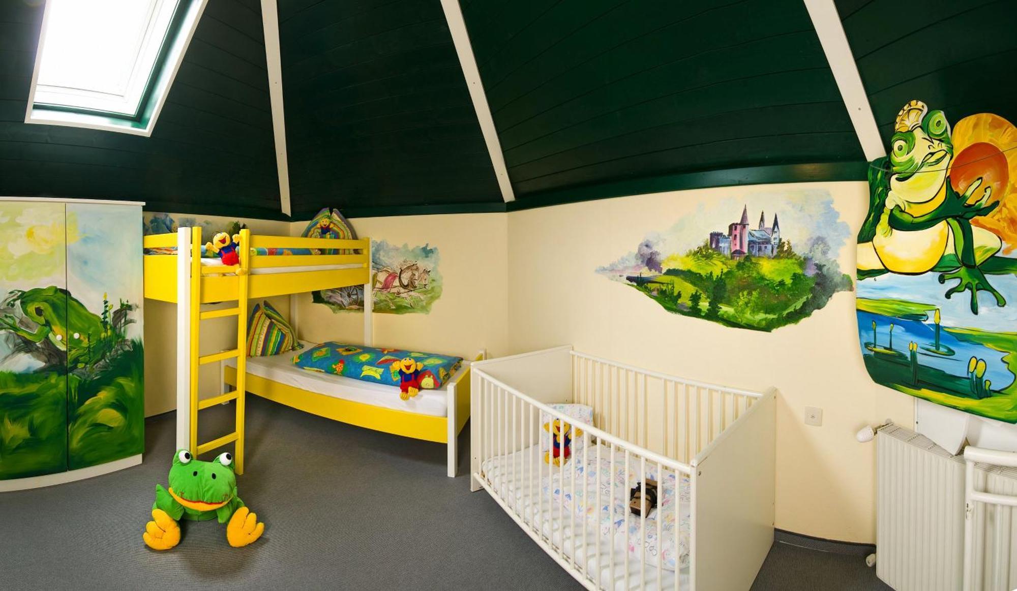 Smileys Kinderhotel Trebesing Exterior foto