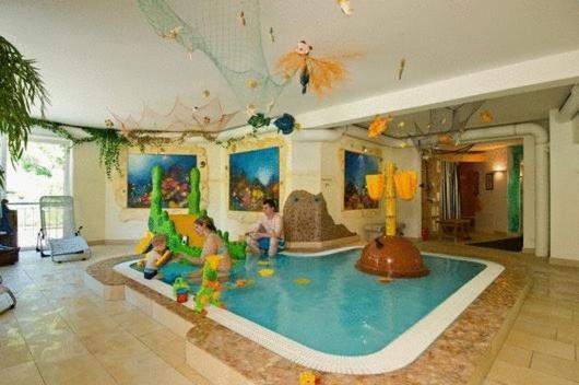 Smileys Kinderhotel Trebesing Exterior foto